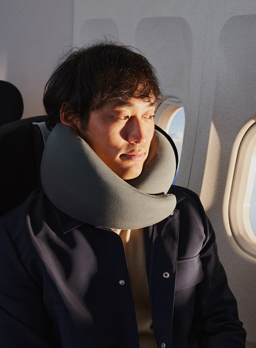Cestovní polštář Ostrichpillow GO – Forest snooze, fotografie 6