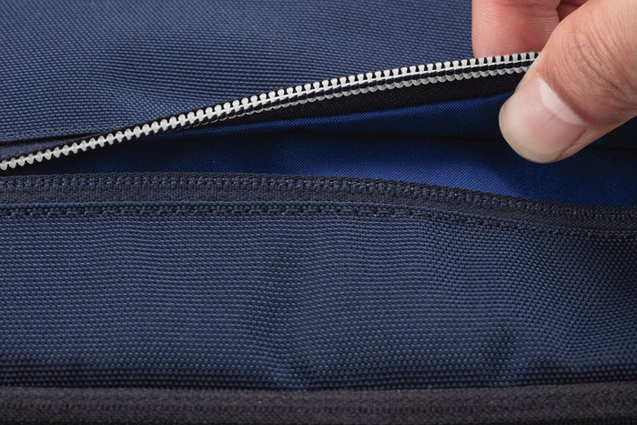 Batoh proti krádeži XD Design Bobby Sling Navy, fotografie 13