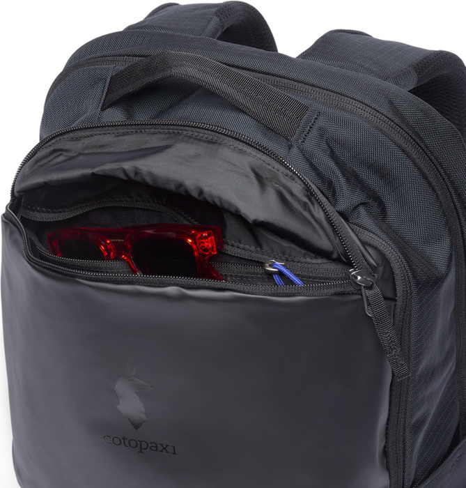Městský batoh Cotopaxi Allpa 26L Black, fotografie 4